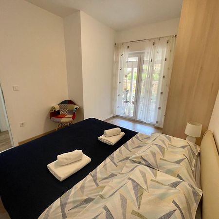 Apartments Dona Cres Bagian luar foto