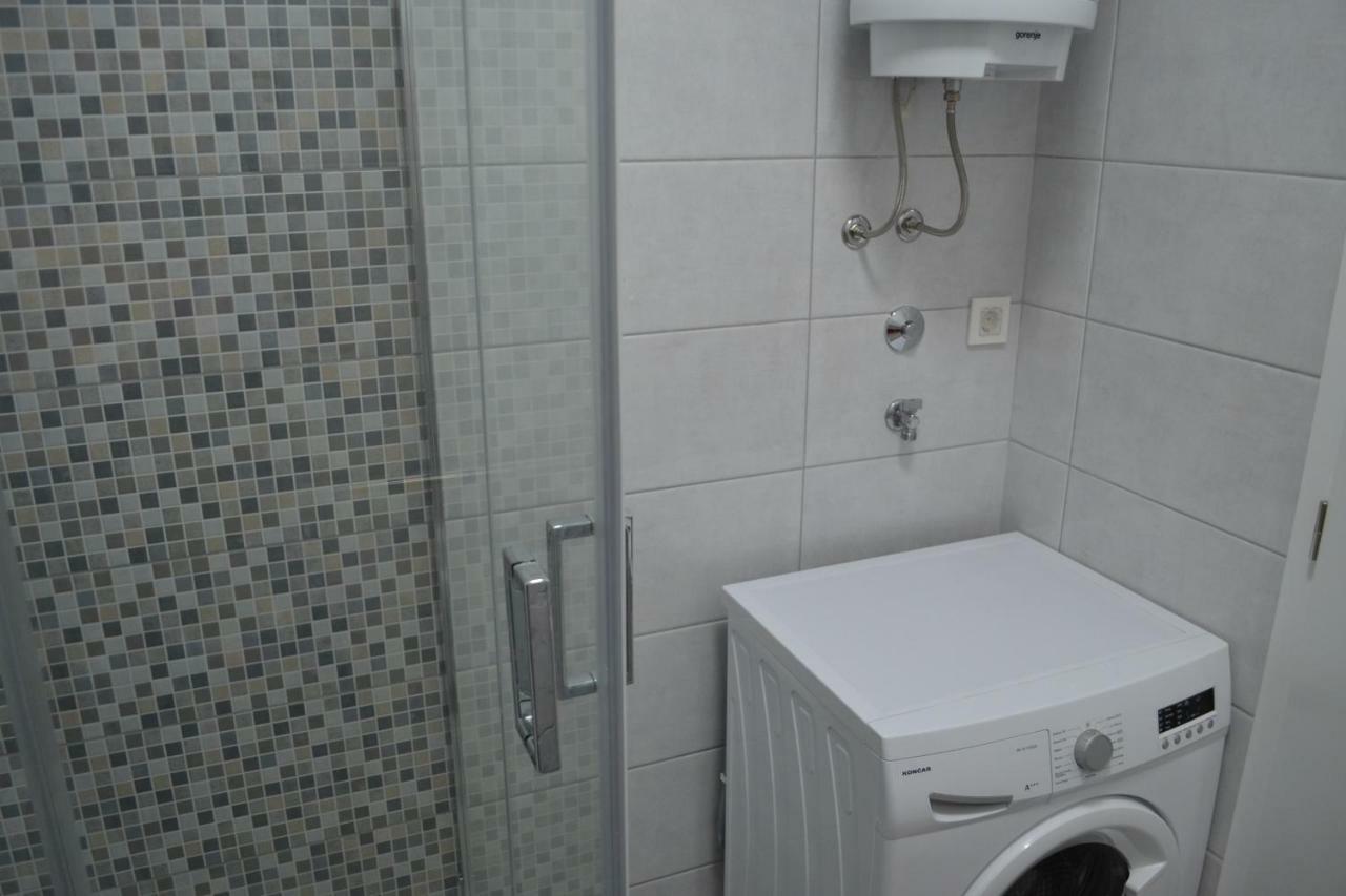 Apartments Dona Cres Bagian luar foto